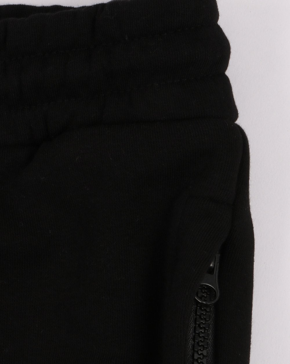 Marshall Artist Siren Zip Short Schwarz