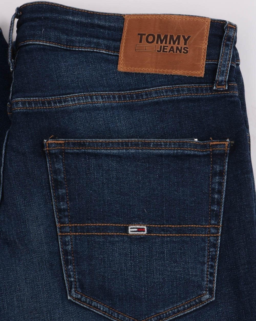Tommy Jeans Scanton Slim-Fit-Jeans in Mittelblau mit Stretch