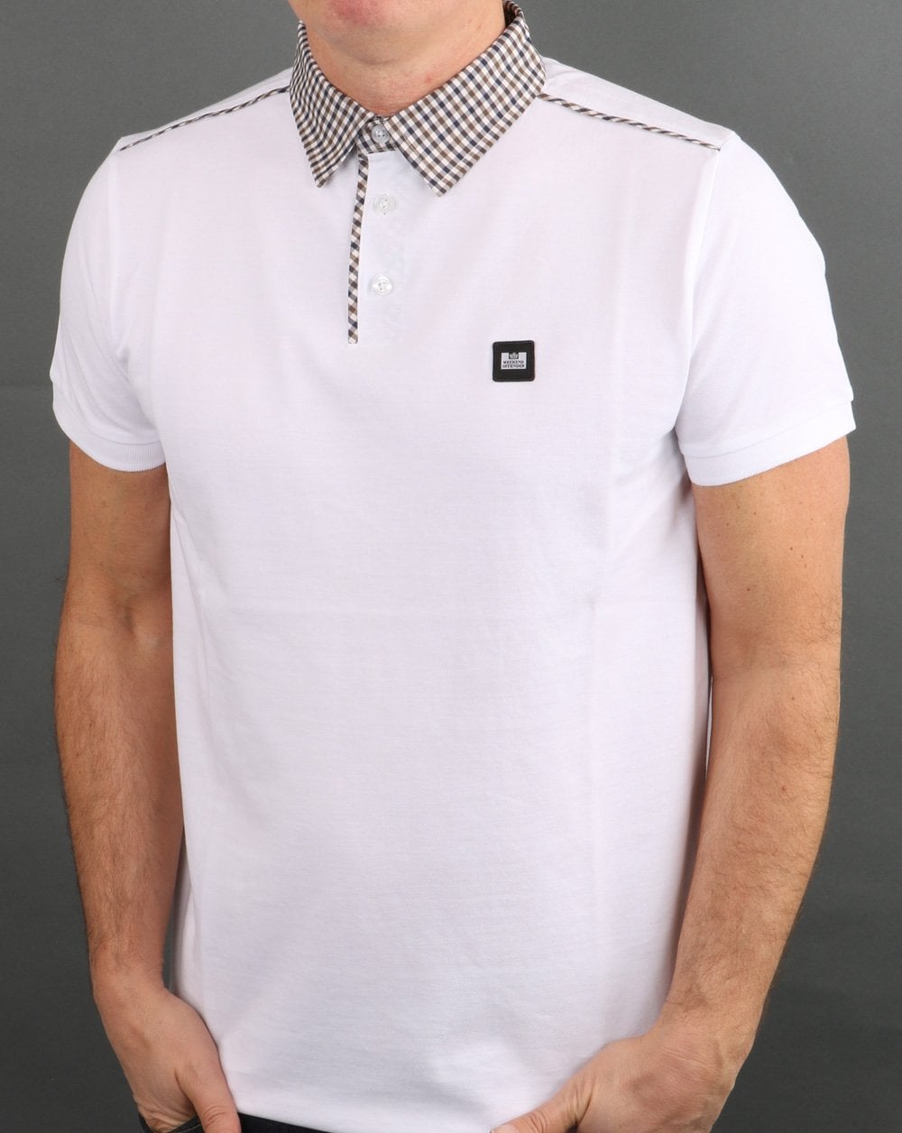 Weekend Offender Poloshirt mit Karokragen in Weiß