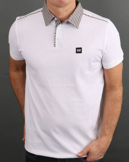 Weekend Offender Poloshirt mit Karokragen in Weiß