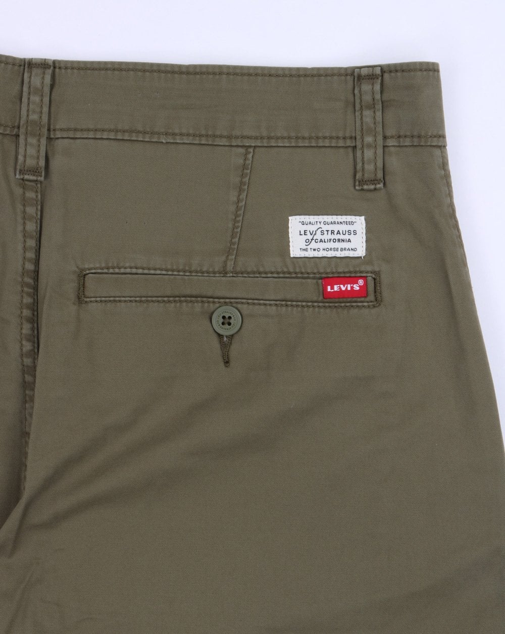 Levis Taper Chino Short Olive