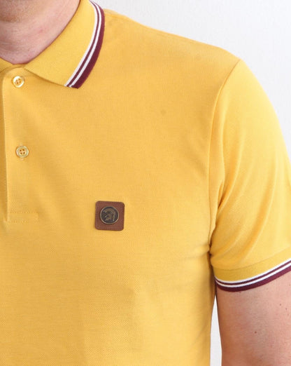Piqué-Poloshirt „Trojan“ in Senfgelb