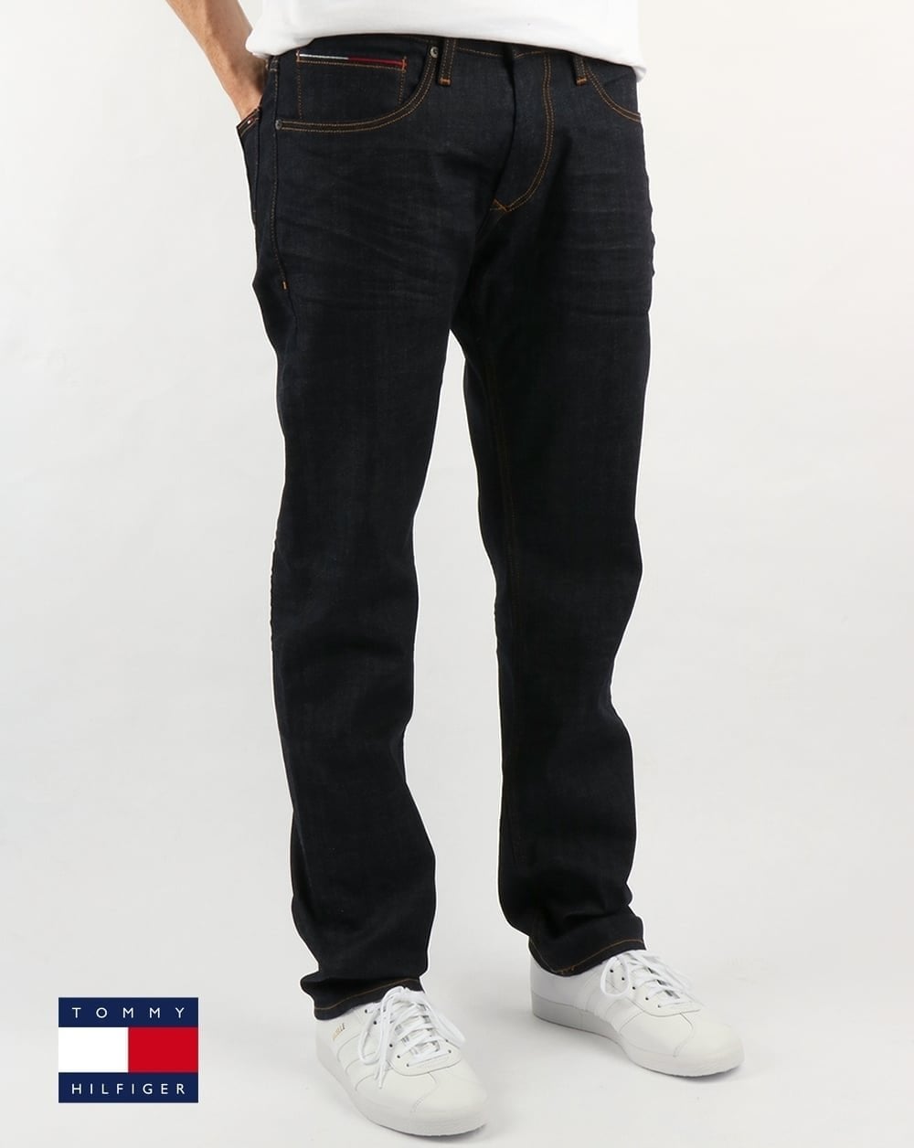 Tommy Jeans – Ryan – Straight Jeans mit bequemer Spülung