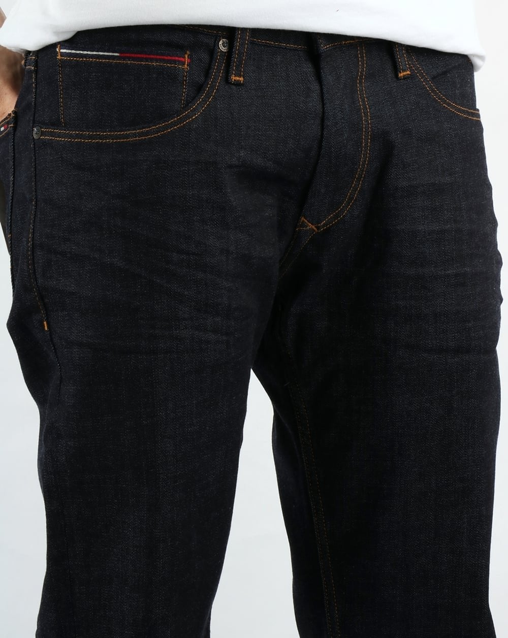 Tommy Jeans – Ryan – Straight Jeans mit bequemer Spülung