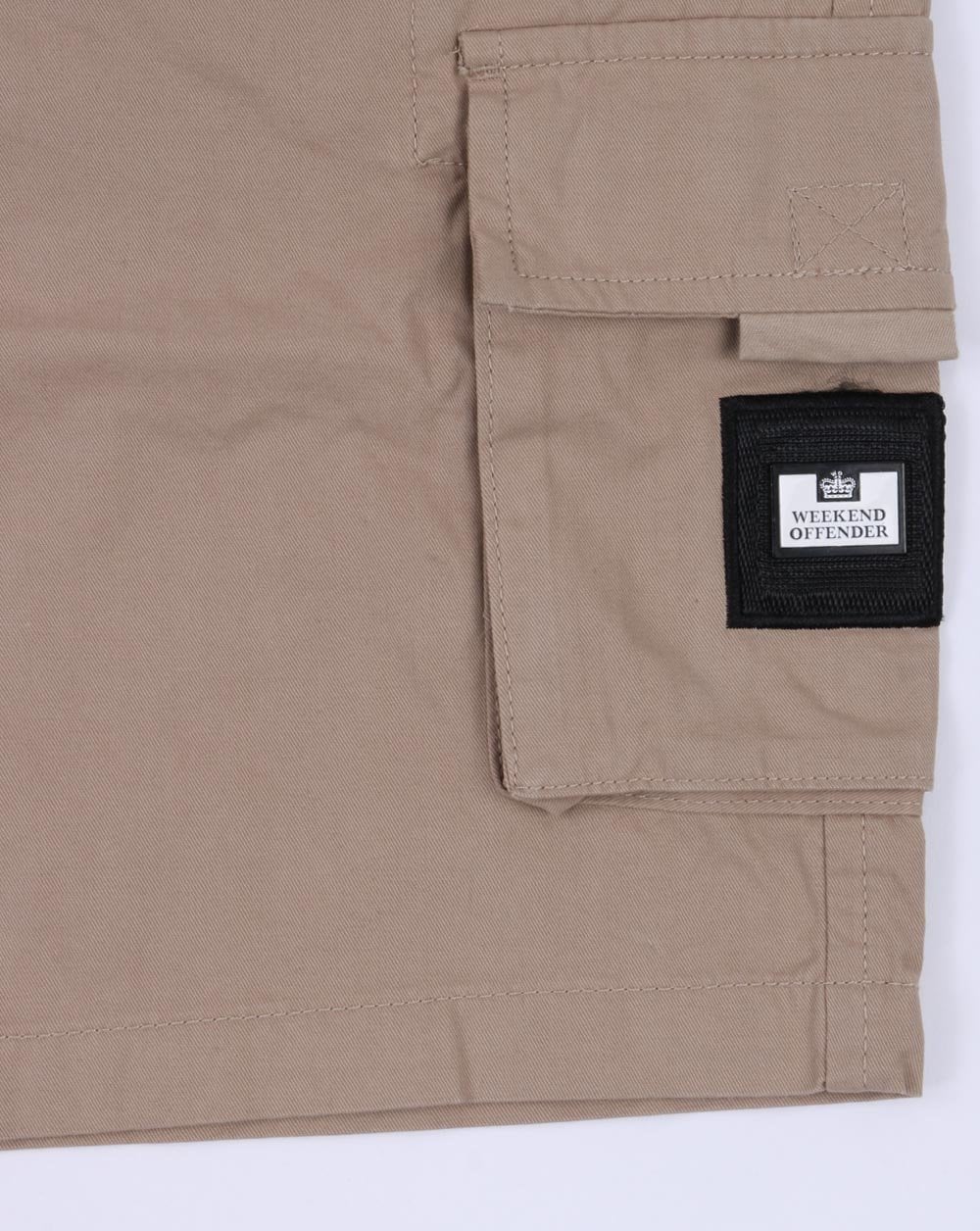 Weekend Offender Cargo-Shorts in Stein