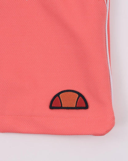 Ellesse – 80er-Tennisshorts in Koralle