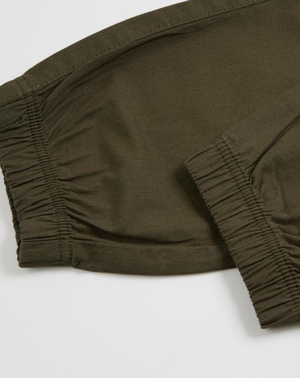 Weekend Offender Pianemo Cargohose in dunkler Armee