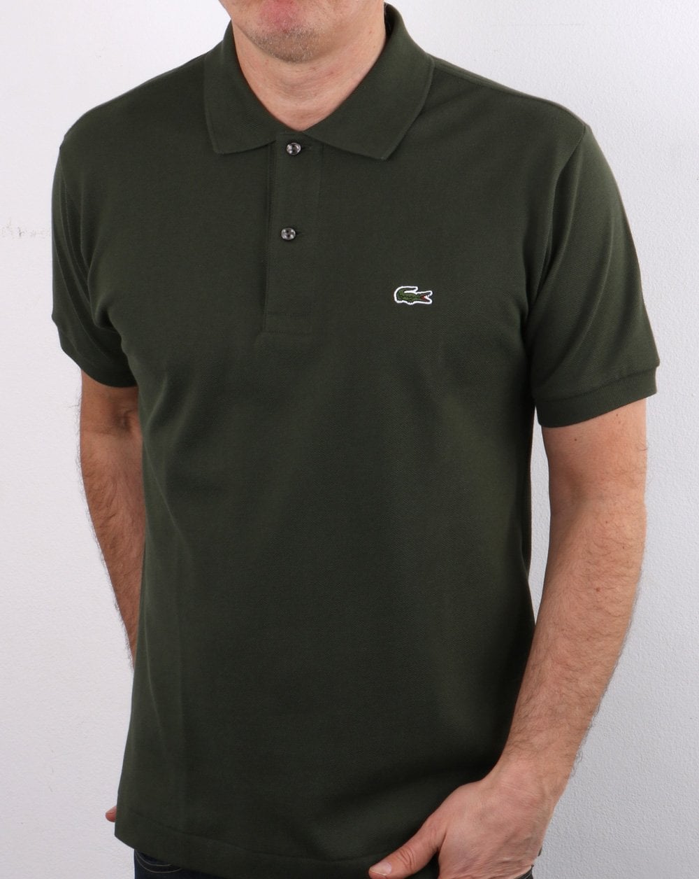 Lacoste – Klassisches Poloshirt in Khakigrün