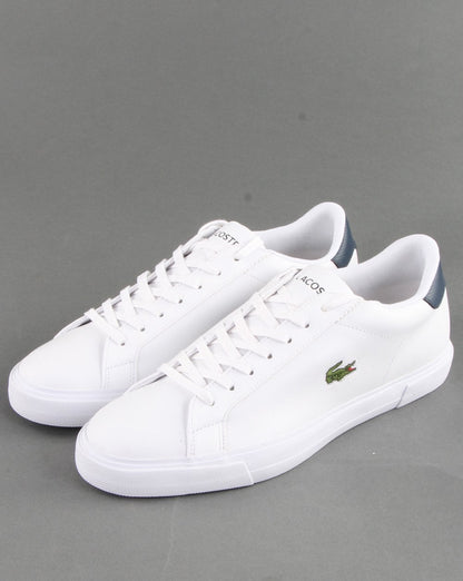 Lacoste Footwear – Lerond Plus – Sneaker in Weiß/Marineblau