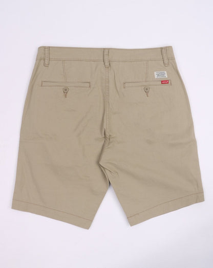 Levis – Chino-Shorts in Hellsand