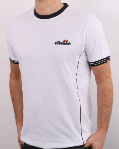 Ellesse – Terrakotta-T-Shirt in Weiß