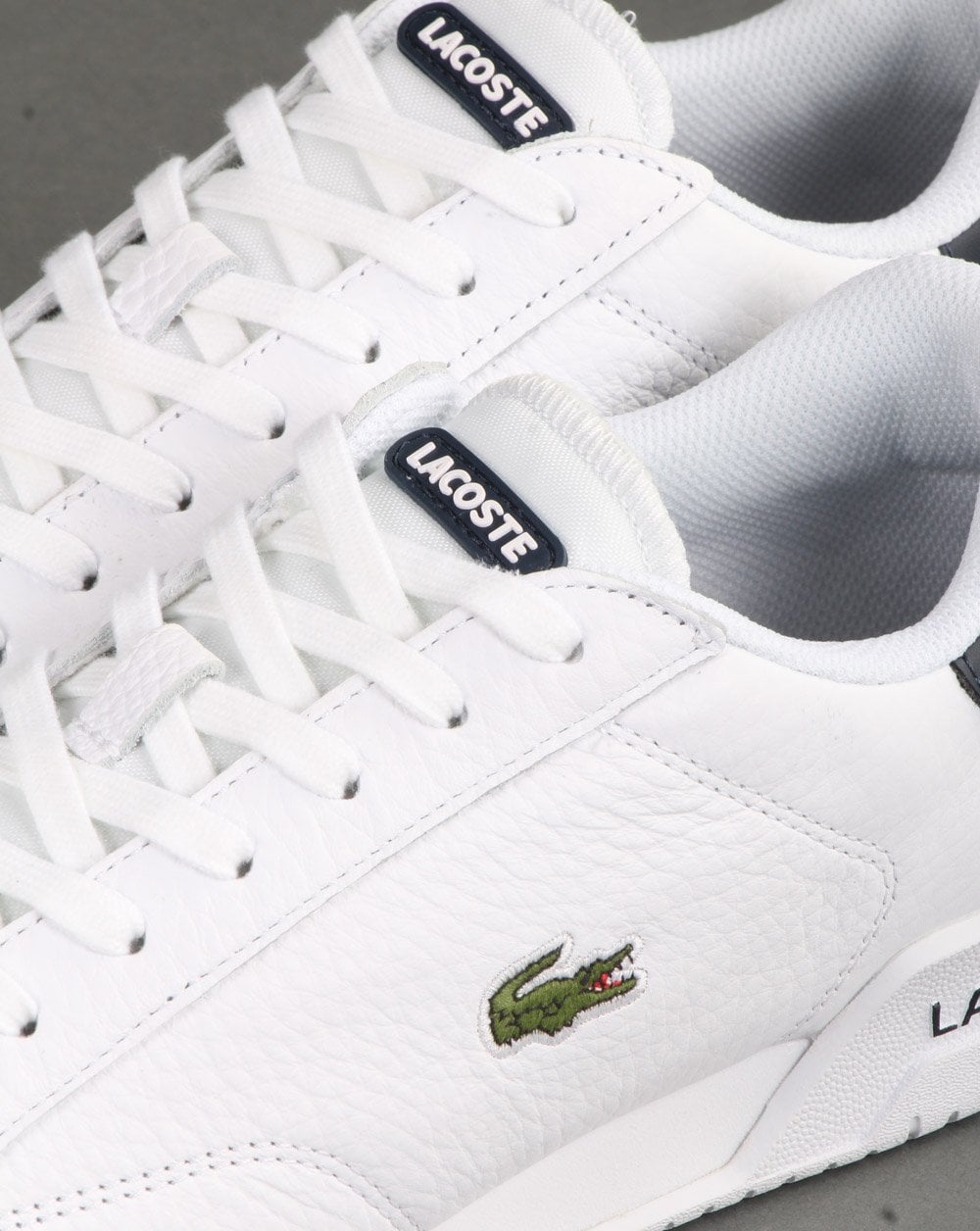 Lacoste Footwear Twinserve Trainer Weiß/Marineblau