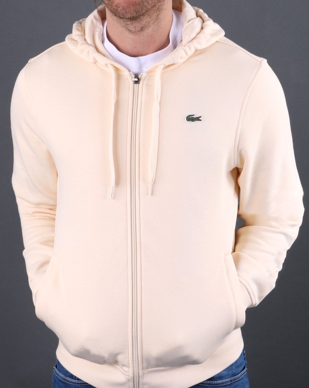 Lacoste – Kapuzenpullover mit durchgehendem Reißverschluss in Naturcreme