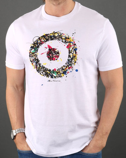 Ben Sherman – T-Shirt mit bemaltem Zielmotiv, Weiß