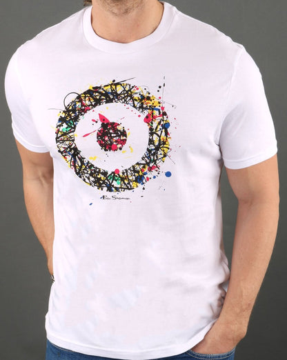 Ben Sherman – T-Shirt mit bemaltem Zielmotiv, Weiß