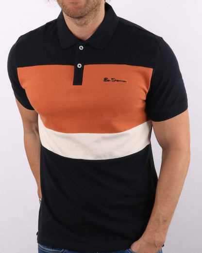Ben Sherman – Poloshirt mit Farbblockdesign in Mitternachtsblau