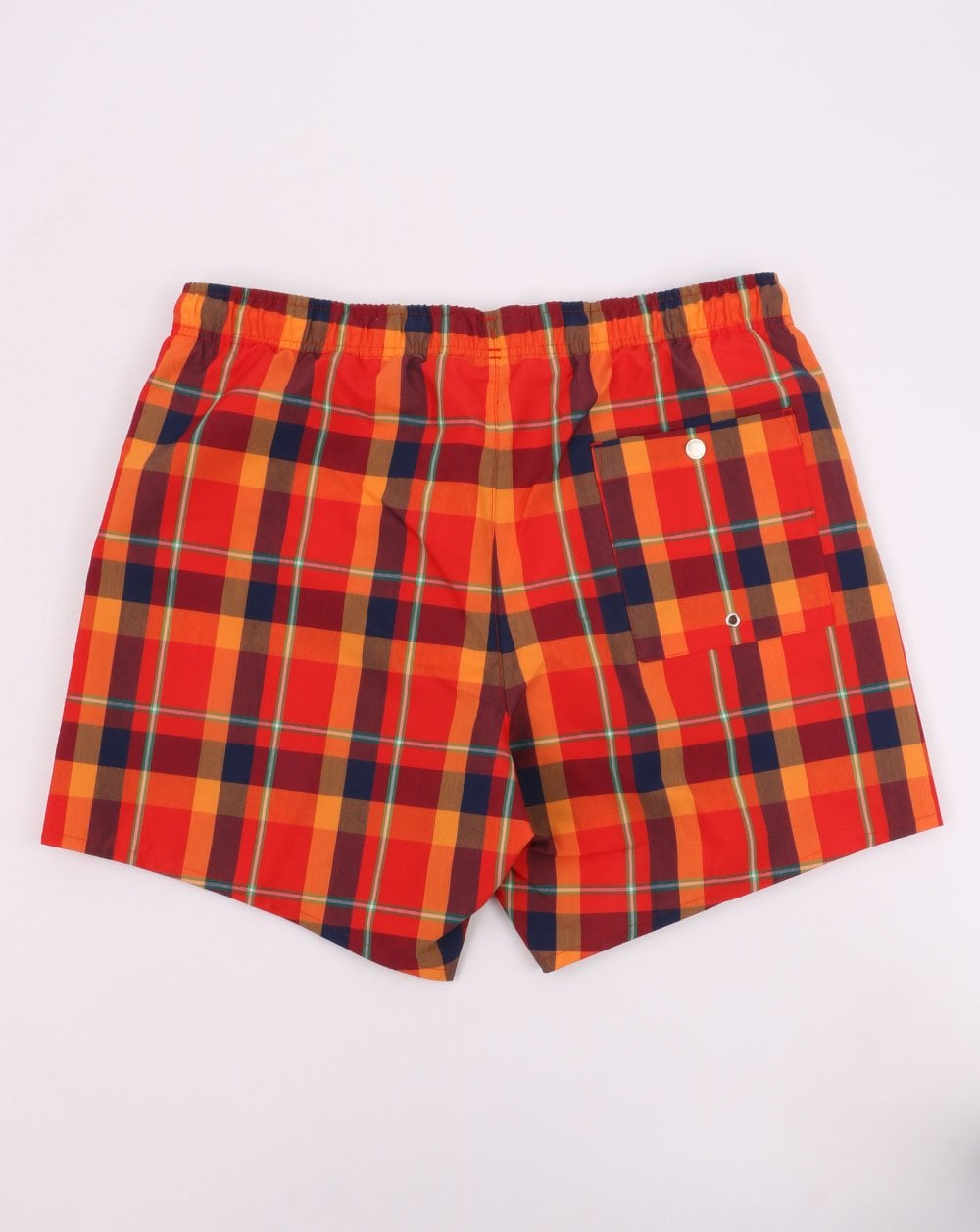 Lacoste – Badeshorts mit Karomuster, Rot/Orange