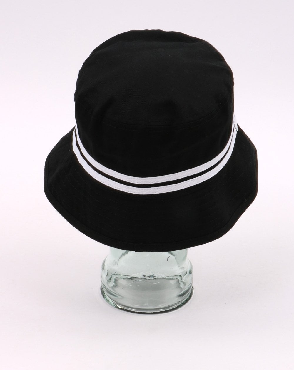 Ellesse Lorenzo Fischerhut Schwarz