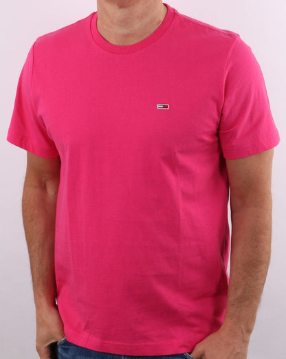 Tommy Jeans – Classics – T-Shirt in Kirschrosa