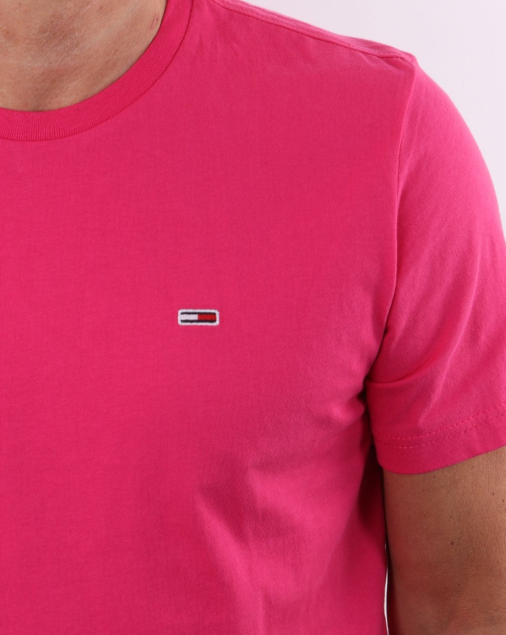 Tommy Jeans – Classics – T-Shirt in Kirschrosa