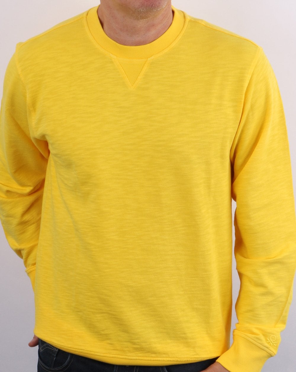 Benetton Leichtes Sweatshirt Sonnenblumengelb