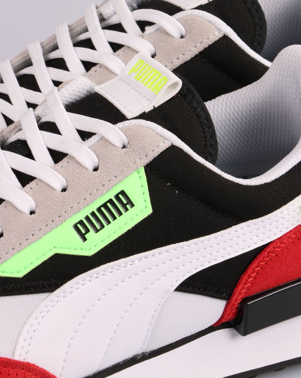 Puma Future Rider Retro Sneakers Weiß/Rot/Schwarz