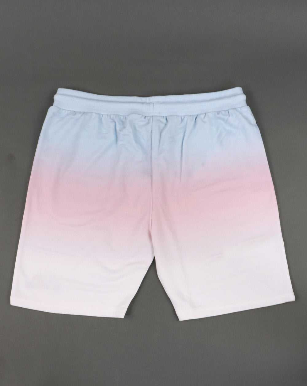Ellesse – Lounge-Shorts in Mehrfarbig