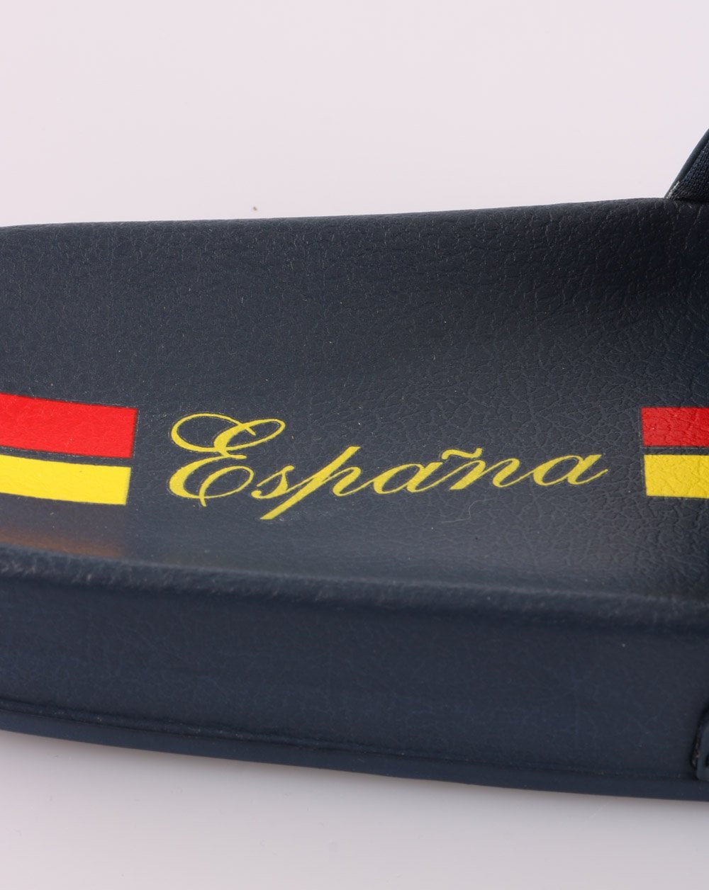 Ellesse – Joga – Pantoletten in Marineblau