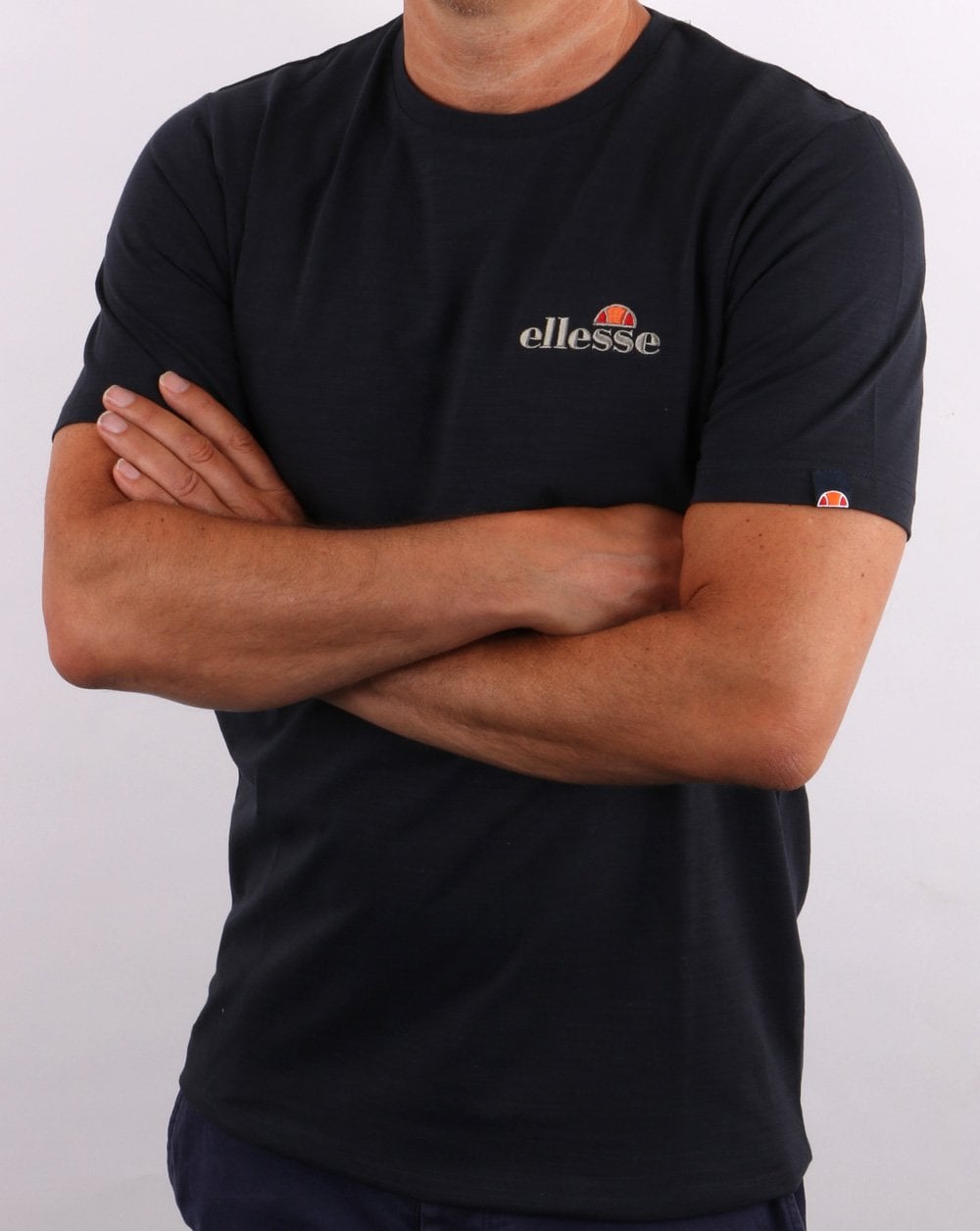 Ellesse – Mille – T-Shirt in Marineblau