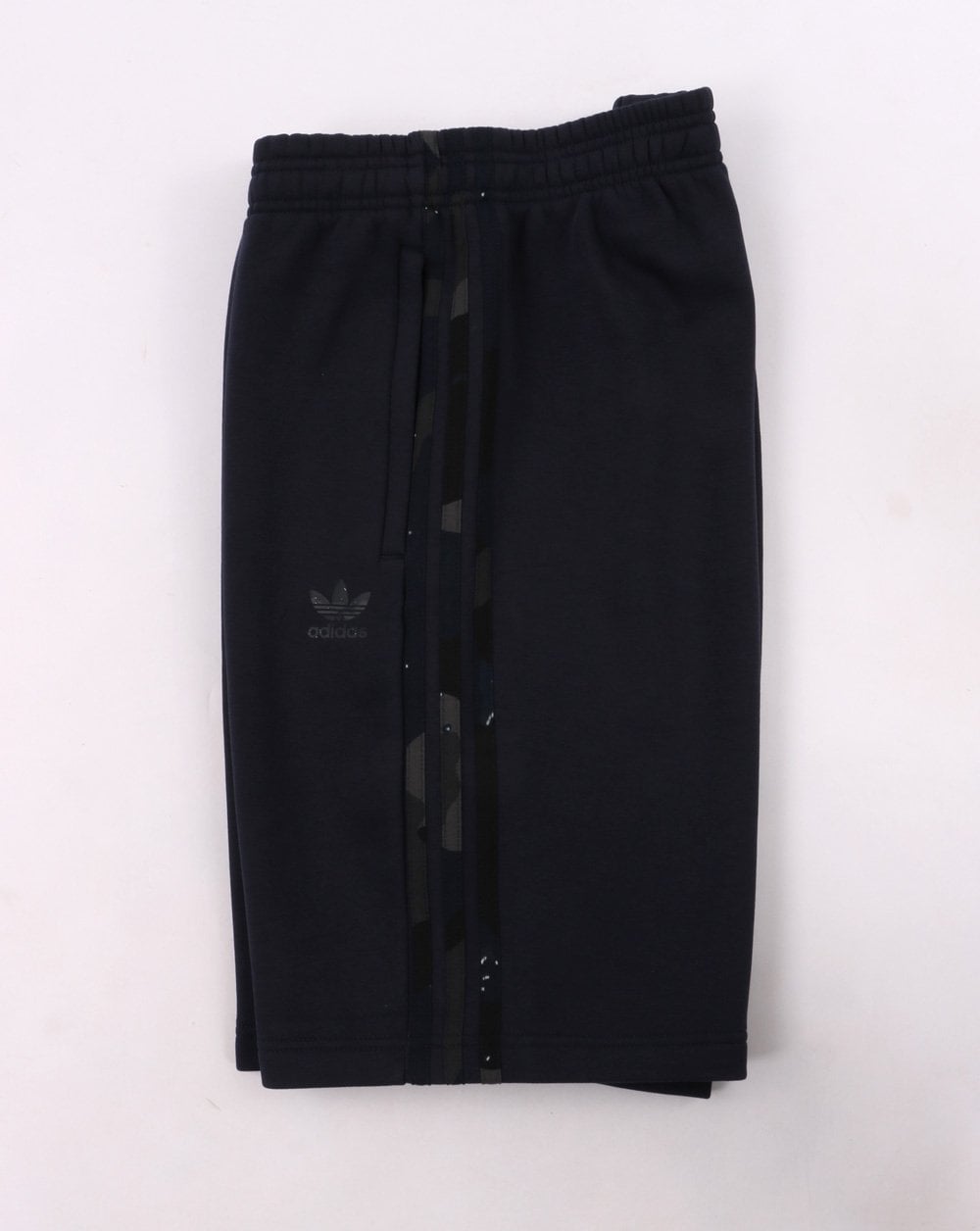 Adidas Originals Lounge-Shorts Marineblau/Camo