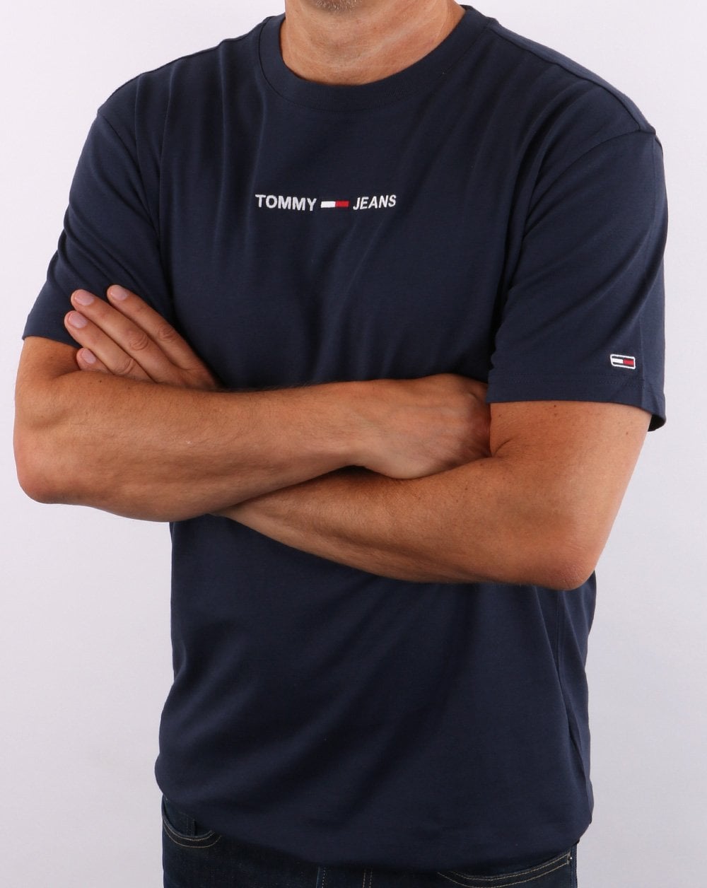 Tommy Jeans – T-Shirt mit Logo in Marineblau