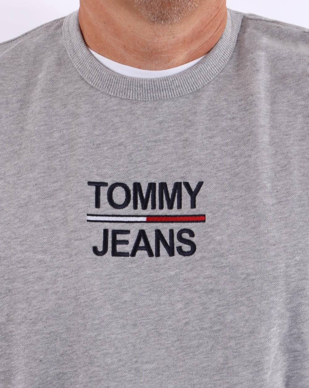 Tommy Jeans Essential Sweatshirt mit Rundhalsausschnitt, Hellgrau meliert