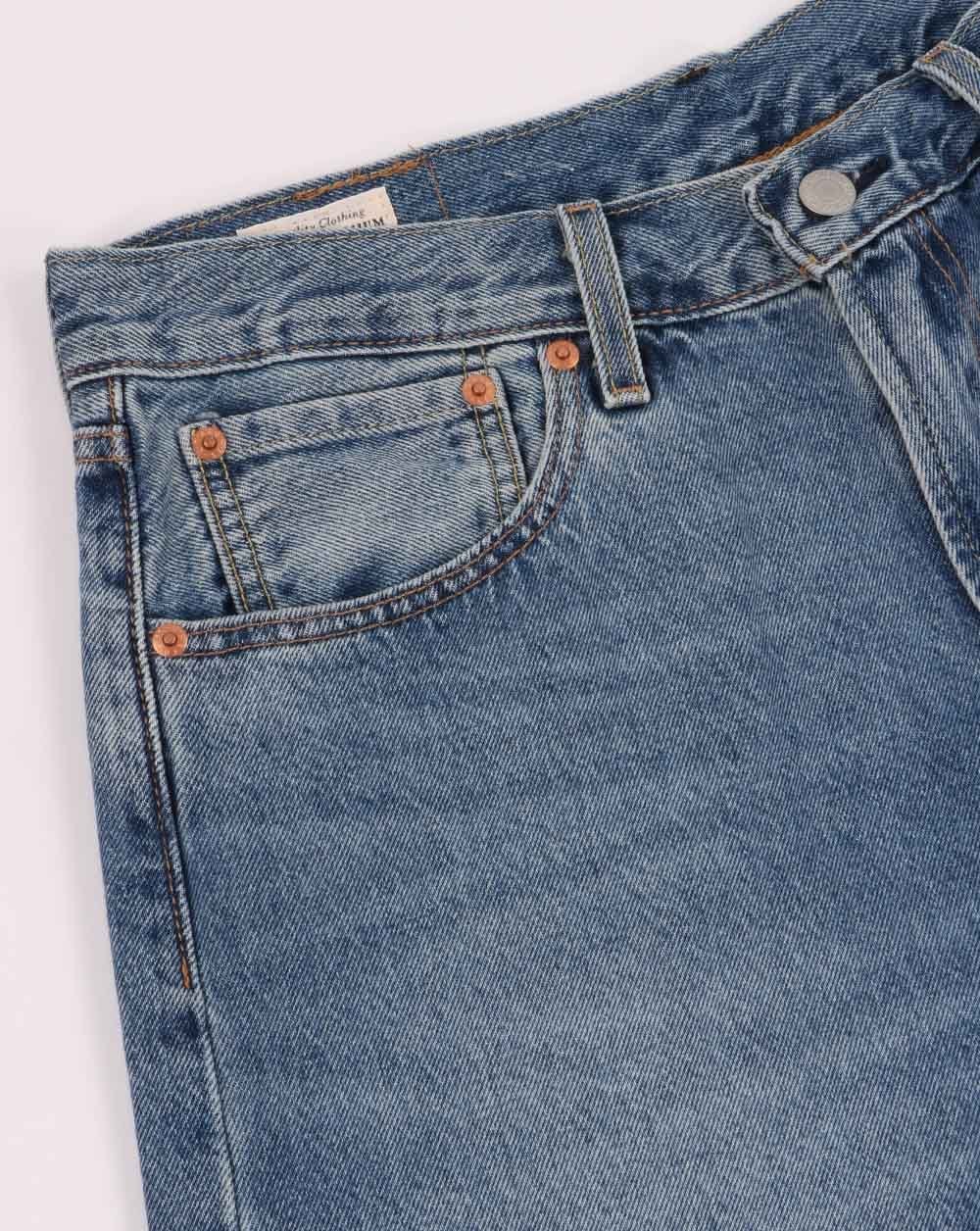 Levi's – 551z Authentic Straight Jeans „Boot Boogie“ in mittlerem Indigoblau