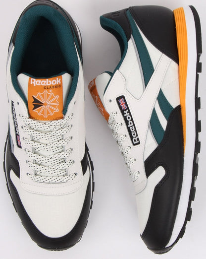 Reebok Classic Leather Sneakers Kreide/Schwarz/Gold
