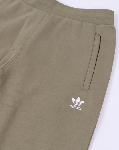 Adidas Originals – Essential Jogginghose in Hellkhaki