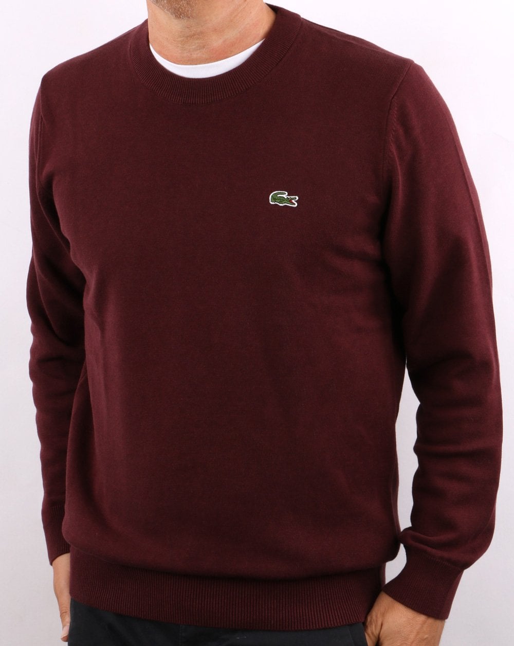 Lacoste – Rundhalspullover, tiefes Burgunderrot