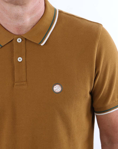 Hübsches Poloshirt mit grünen Streifen in Hellbraun