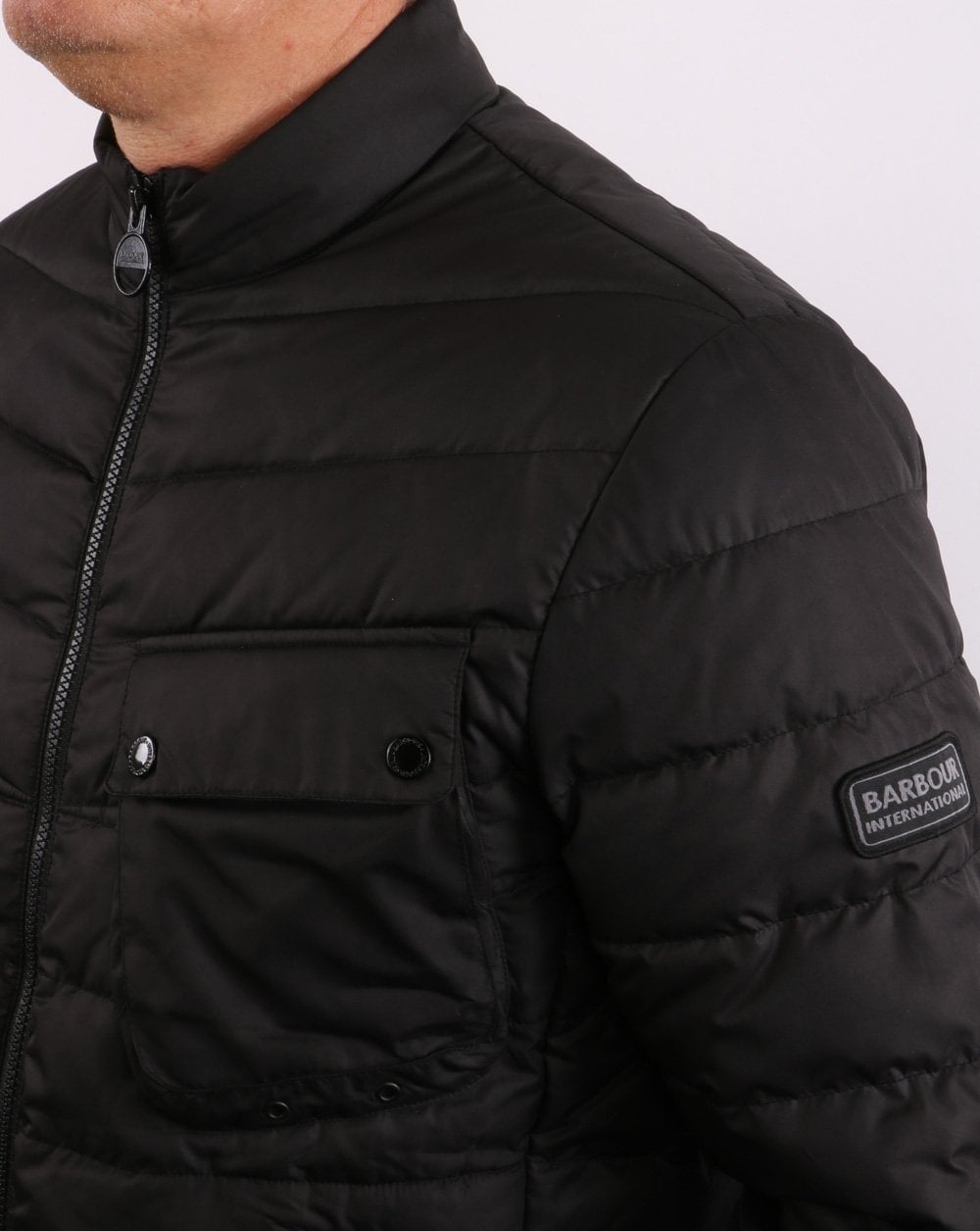 Barbour International Winter Chain Steppjacke Schwarz