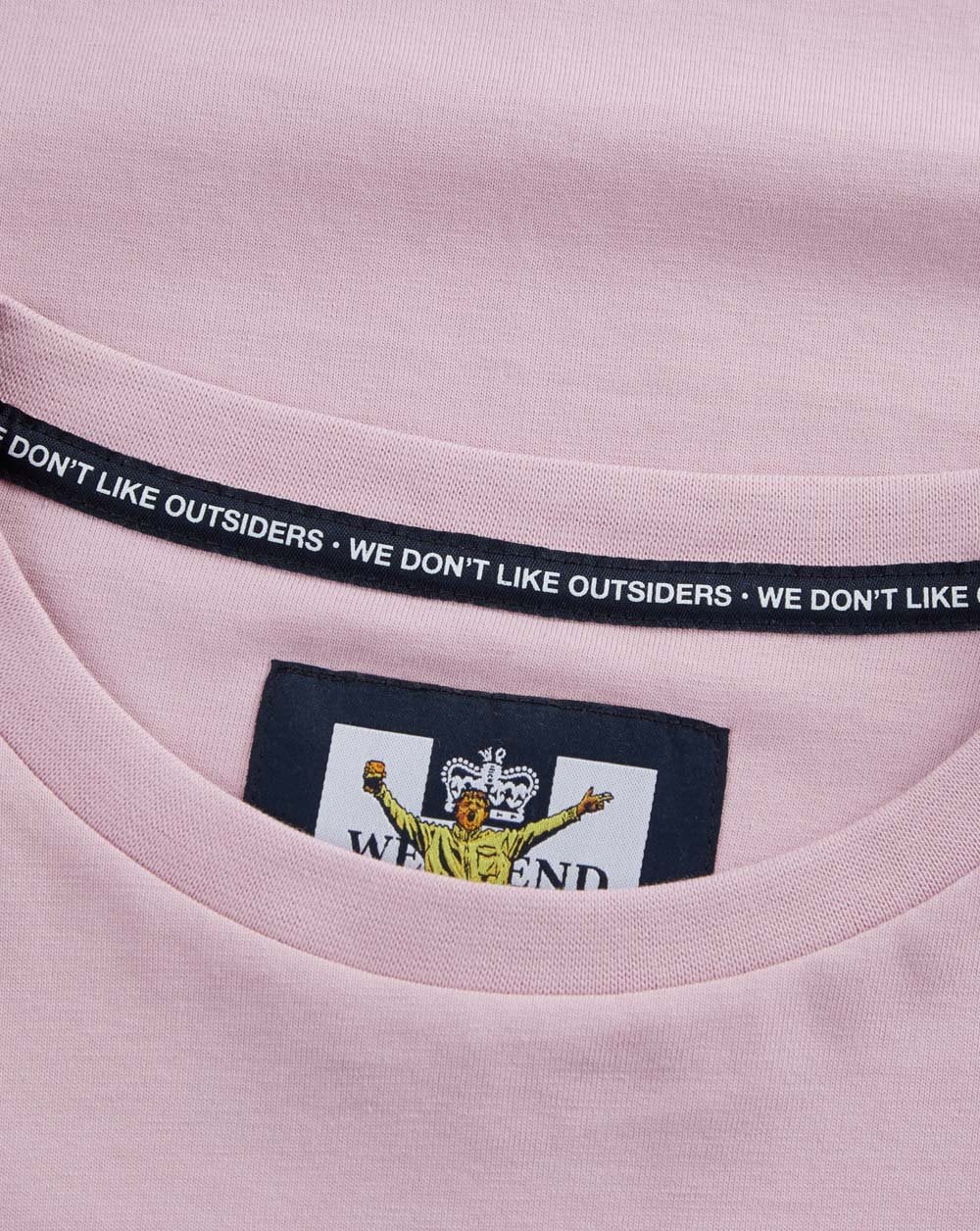 Weekend Offender Leo Gregory T-Shirt Lila