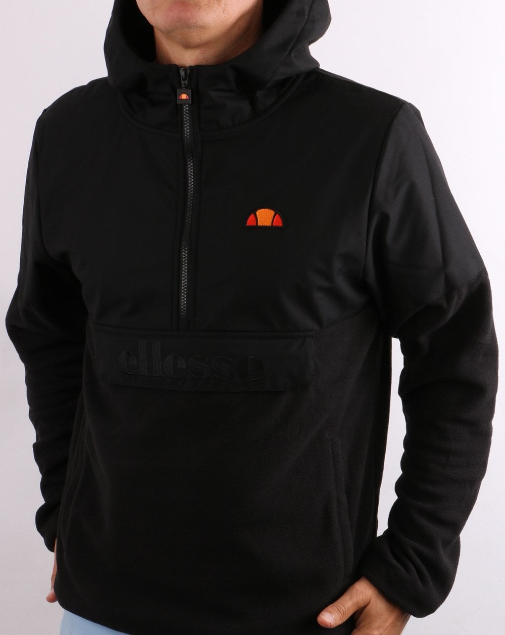 Ellesse – Freccia – Fleece-Overhead in Schwarz