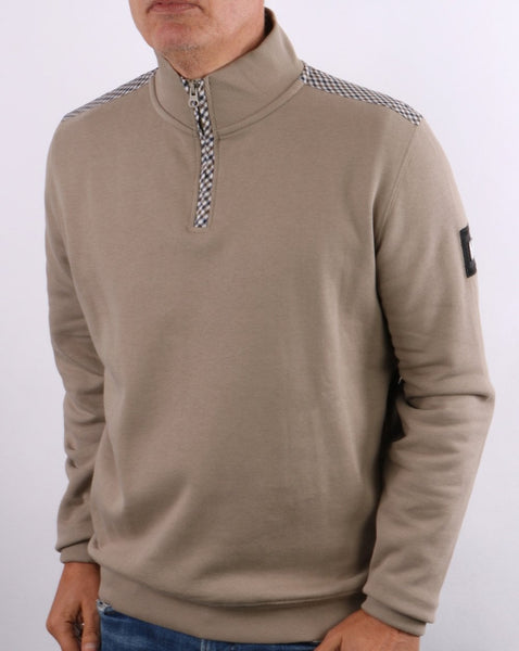 Weekend Offender 1/4 Zip Beige