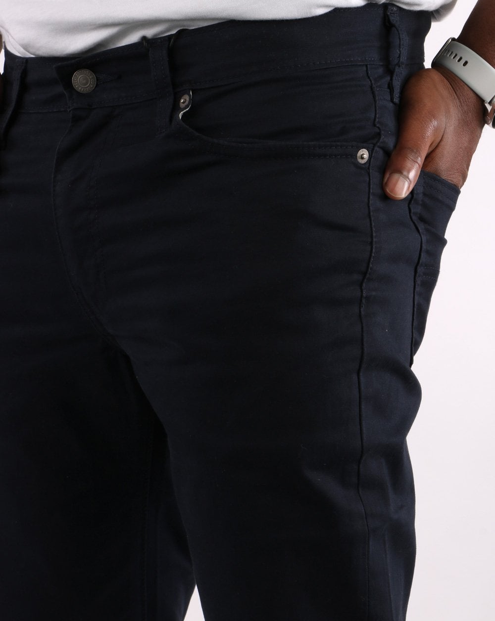 Levi's – 511 Slim Jeans in Marineblau