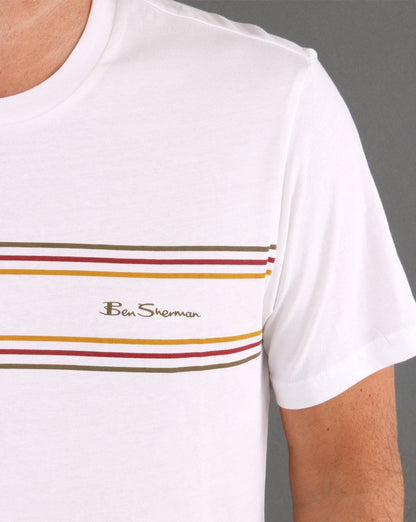 Ben Sherman – Weißes T-Shirt mit Streifenlogo auf der Brust
