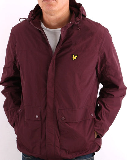 Lyle &amp; Scott – Kapuzenjacke mit Tasche in Burgunderrot