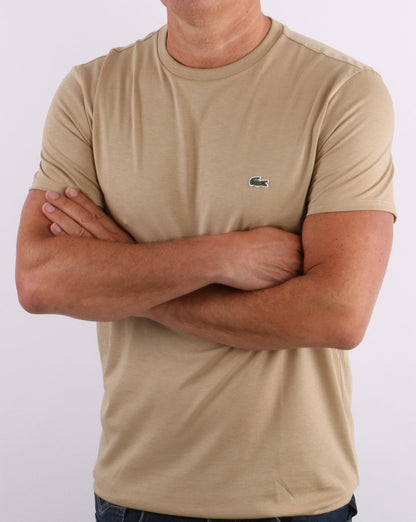 Lacoste – T-Shirt aus Pima-Baumwolle in Sand