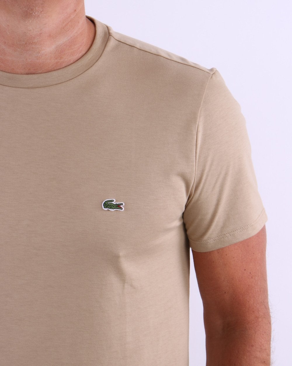 Lacoste – T-Shirt aus Pima-Baumwolle in Sand