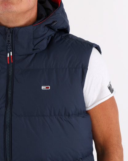 Tommy Jeans – Daunenweste in Marineblau