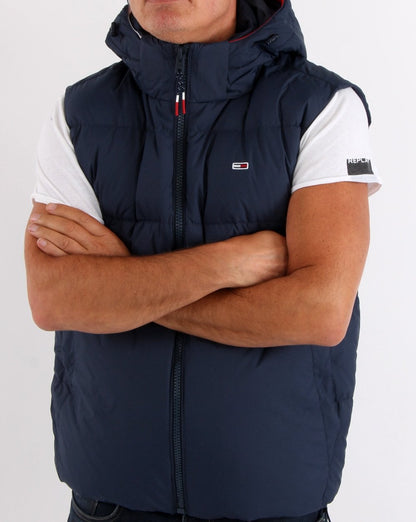 Tommy Jeans – Daunenweste in Marineblau