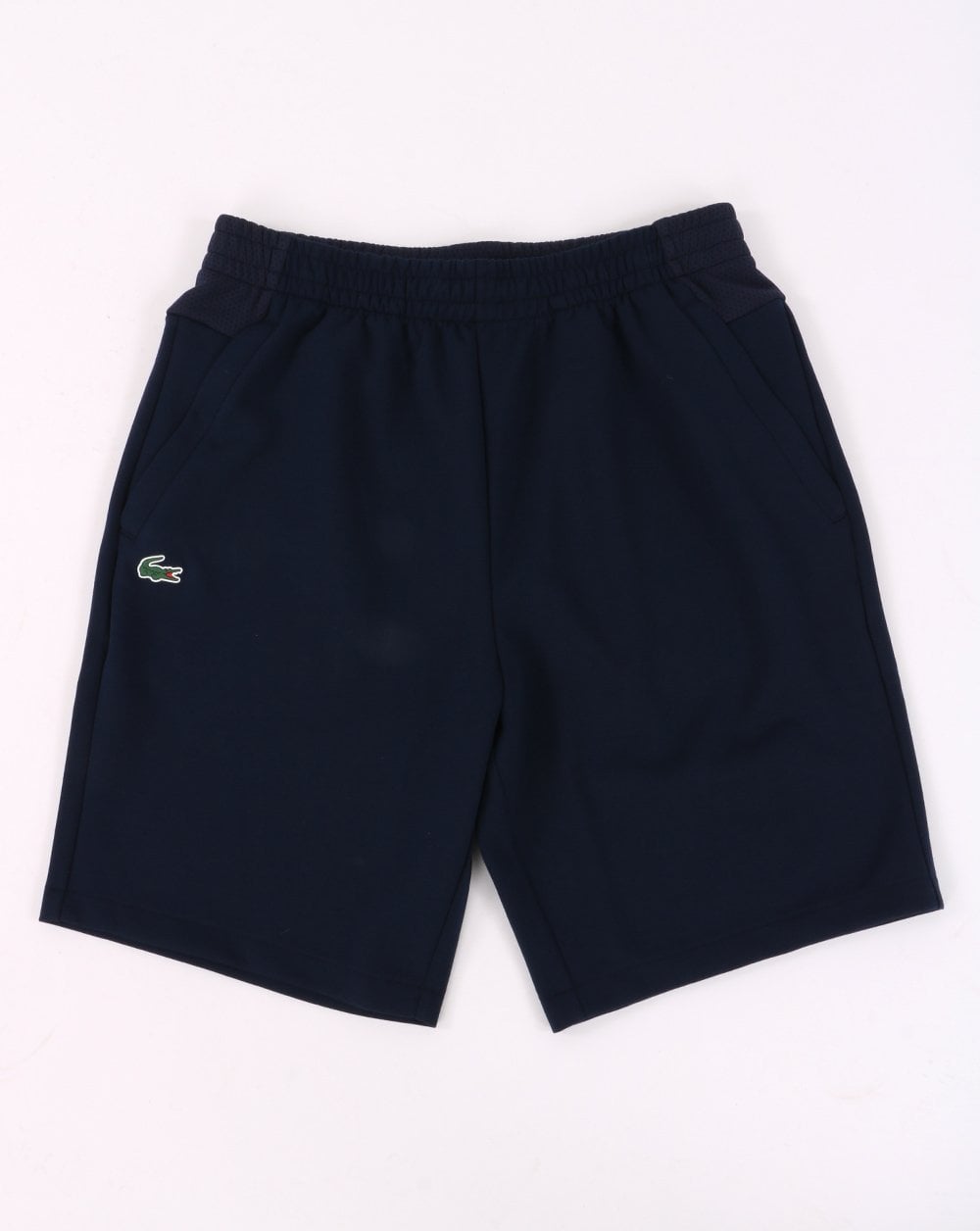 Lacoste Sport – Shorts mit Mesh-Einsatz in Marineblau