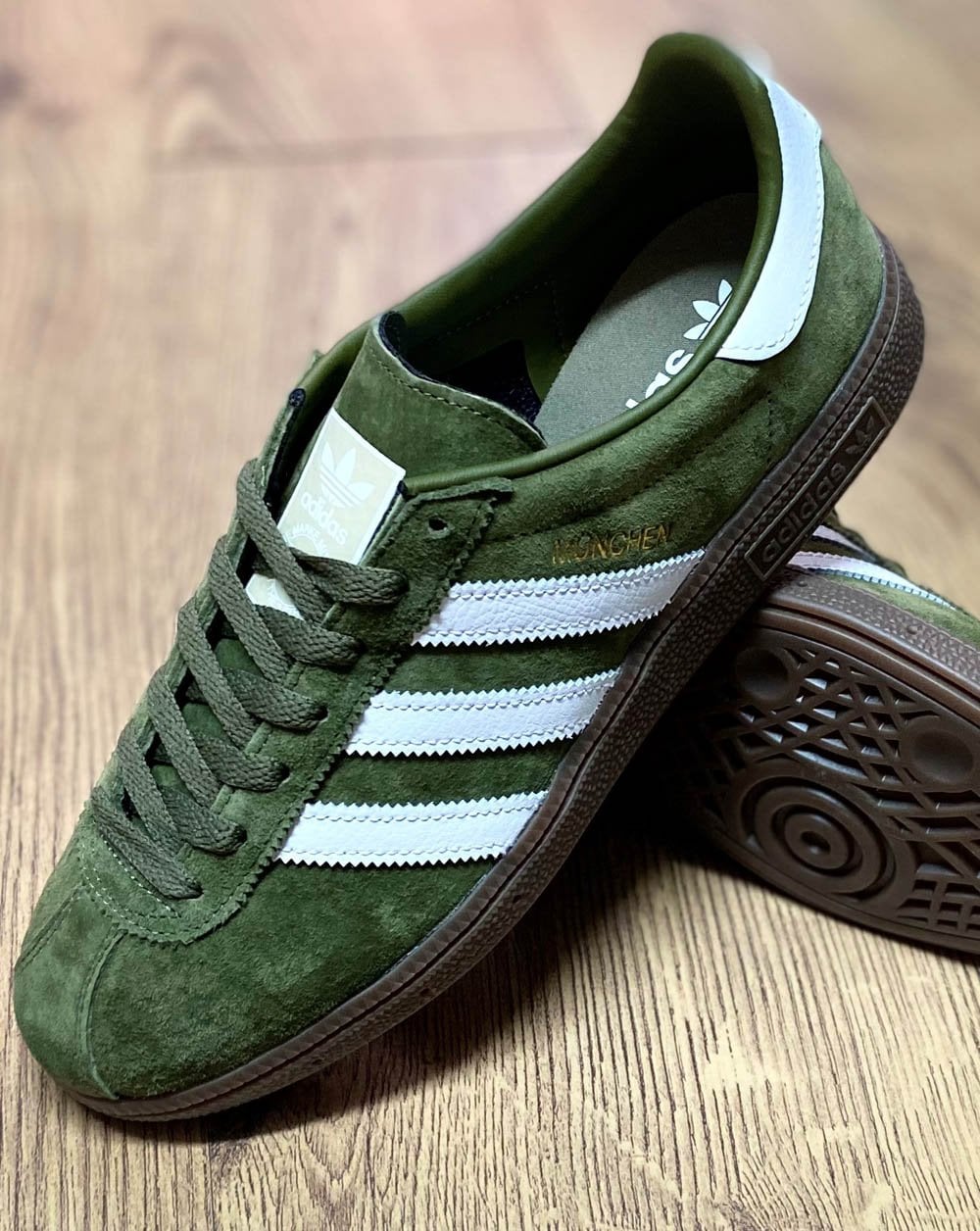 Adidas München Sneaker Oliv/Weiß
